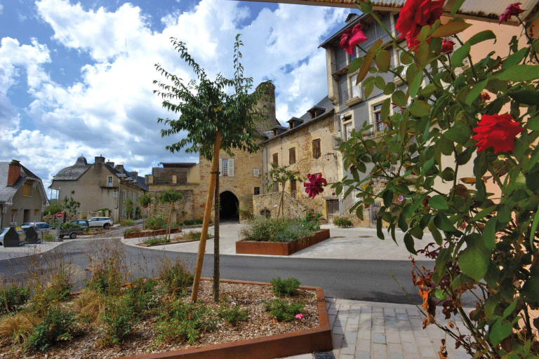 La Place de la Barrière La Place Baryere